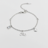 Pulseira Banhada a Ródio com Pingentes Delicados