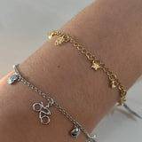 Pulseira Banhada a Ródio com Pingentes Delicados