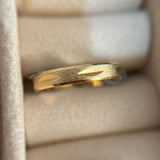 Anel Banhado a Ouro com Acabamento Fosco e Polido